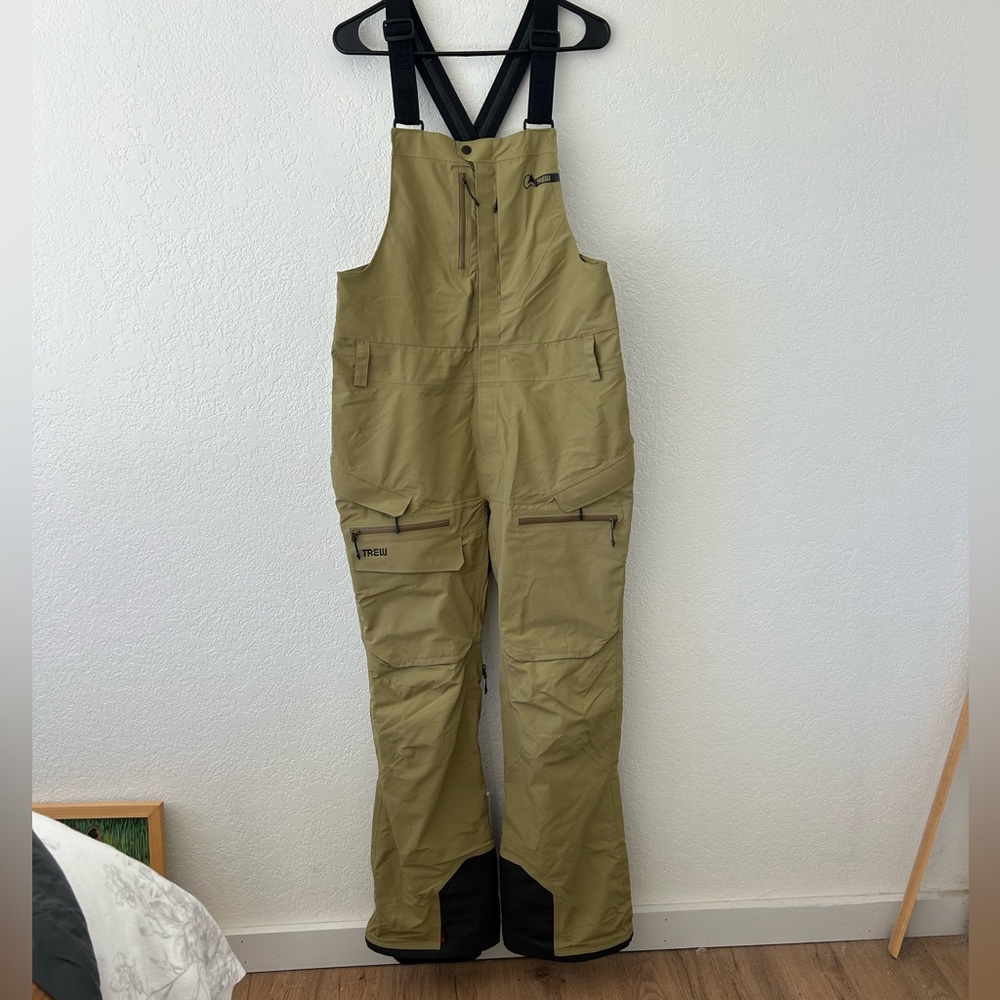 Women’s Trew chariot bib size L
